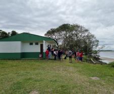 Comunidades Ribeirinhas recebem vacina contra a Covid-19 em Guaraqueçaba 
