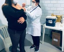 Municípios aderem campanha de domingo a domingo e população é vacinada contra a Covid-19 neste sábado