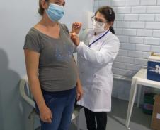 Municípios aderem campanha de domingo a domingo e população é vacinada contra a Covid-19 neste sábado