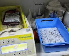 Com estoque 40% abaixo do ideal, Hemepar faz apelo à população para doar sangue.