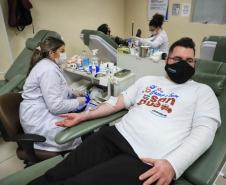 Com estoque 40% abaixo do ideal, Hemepar faz apelo à população para doar sangue.