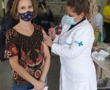 Paraná ultrapassa marca de 13,5 mil profissionais do Ensino Superior vacinados contra a Covid-19