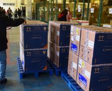 Paraná recebe 234 mil vacinas contra a Covid-19; doses da Pfizer vão para os 399 municípios