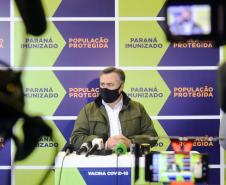 Paraná recebe 234 mil vacinas contra a Covid-19; doses da Pfizer vão para os 399 municípios