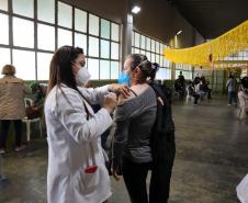 Campanha de Domingo a Domingo registra mais de 76 mil doses de vacina contra a Covid-19 neste final de semana