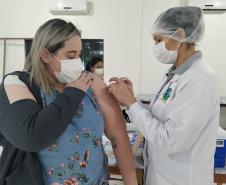 Campanha “De domingo a domingo” registra mais de 952 mil doses aplicadas aos finais de semana no Paraná