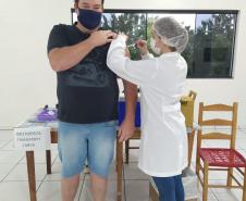 Campanha “De domingo a domingo” registra mais de 952 mil doses aplicadas aos finais de semana no Paraná
