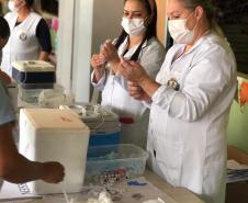 Campanha “De domingo a domingo” registra mais de 952 mil doses aplicadas aos finais de semana no Paraná