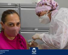 Campanha “De domingo a domingo” registra mais de 952 mil doses aplicadas aos finais de semana no Paraná
