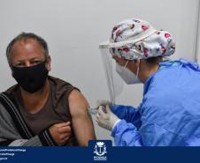 Campanha “De domingo a domingo” registra mais de 952 mil doses aplicadas aos finais de semana no Paraná