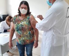 Campanha “De domingo a domingo” registra mais de 952 mil doses aplicadas aos finais de semana no Paraná