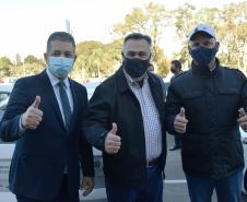 Governador entrega 1.211 automóveis aos 399 municípios para reforçar Saúde da Família