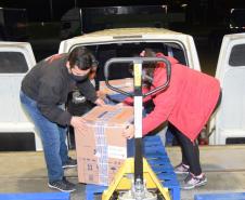 Paraná recebe 548 mil vacinas contra a Covid-19 para continuar campanha de imunização