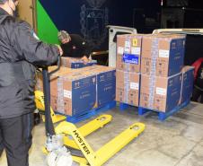 Paraná recebe 548 mil vacinas contra a Covid-19 para continuar campanha de imunização