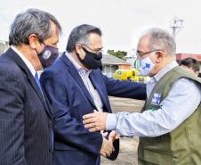 O secretário de Estado da Saúde, Beto Preto acompanha o ministro da Saúde, Marcelo Queiroga, nesta terça-feira (20) na vacinação contra a Covid-19 dos paranaenses em Foz do Iguaçu, no Oeste.
