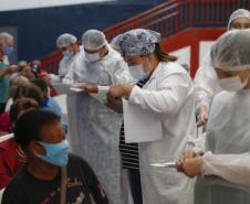 Mais de 2 milhões estão completamente imunizados no Paraná contra Covid-19 Foto Jonathan Campos/AEN