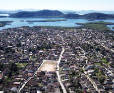 No aniversário de 373 anos de Paranaguá, Governo entrega veículos para atender a saúde