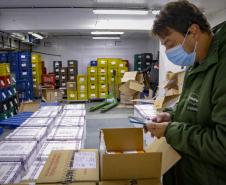 Mais 329.380 doses de vacinas contra a Covid-19 já estão no Paraná