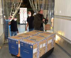 Mais 279,2 mil vacinas contra a Covid-19 chegam ao Paraná