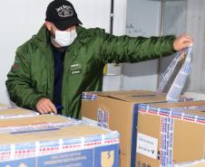 Mais 279,2 mil vacinas contra a Covid-19 chegam ao Paraná