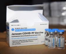 Mais 279,2 mil vacinas contra a Covid-19 chegam ao Paraná