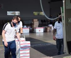 Governo inicia distribuição de mais 212 mil vacinas contra a Covid-19; veja a divisão