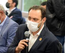 Beto Preto recebe prefeitos da região de Maringá