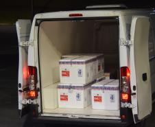 Novo lote com 114 mil vacinas contra a Covid-19 chega ao Paraná