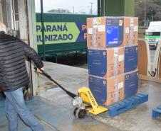 Mais 240,9 mil vacinas contra a Covid-19 chegam ao Paraná