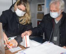 Mais 240,9 mil vacinas contra a Covid-19 chegam ao Paraná