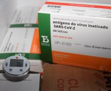 Mais 240,9 mil vacinas contra a Covid-19 chegam ao Paraná