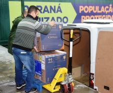 Paraná recebe 127,5 mil vacinas contra a Covid-19