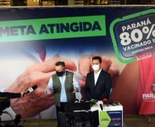 Paraná alcança 80,6% da população adulta vacinada com duas semanas de antecedência