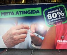 Paraná alcança 80,6% da população adulta vacinada com duas semanas de antecedência