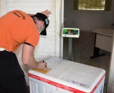  Paraná distribui nesta segunda-feira 223.268 doses de vacinas contra a Covid-19