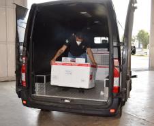  Paraná distribui nesta segunda-feira 223.268 doses de vacinas contra a Covid-19
