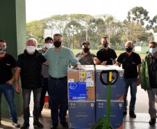 Paraná recebe mais 303 mil vacinas contra a Covid-19 para primeira dose