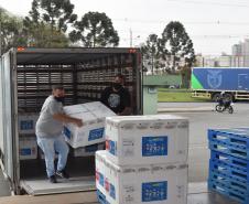 Paraná recebe mais 363 doses da vacina contra a Covid-19 neste sábado (18)