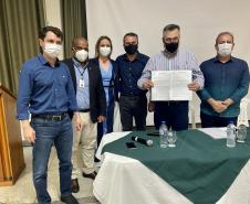 Saúde de Minas Gerais estuda implantação de rotina de descentralização farmacêutica do Paraná