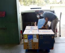 Mais 170 mil vacinas contra a Covid-19 para adolescentes chegam ao Paraná