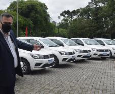 Governador entrega 40 carros para reforçar atendimento da Saúde em Curitiba