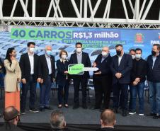 Governador entrega 40 carros para reforçar atendimento da Saúde em Curitiba
