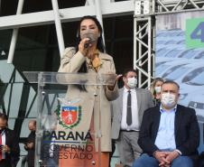 Governador entrega 40 carros para reforçar atendimento da Saúde em Curitiba