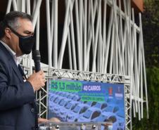 Governador entrega 40 carros para reforçar atendimento da Saúde em Curitiba