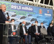 Governador entrega 40 carros para reforçar atendimento da Saúde em Curitiba
