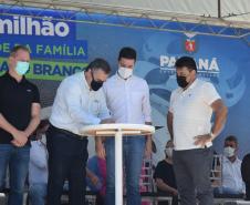 Municípios da Região de Pato Branco recebem 43 veículos para reforço da Saúde da Família