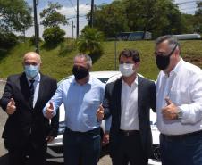 Saúde entrega 108 veículos para a Região Metropolitana