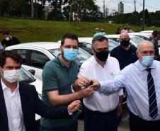 Saúde entrega 108 veículos para a Região Metropolitana