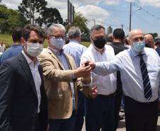 Saúde entrega 108 veículos para a Região Metropolitana