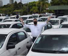 Saúde entrega 108 veículos para a Região Metropolitana
